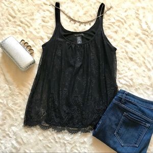 Black lace top - New York & Co.